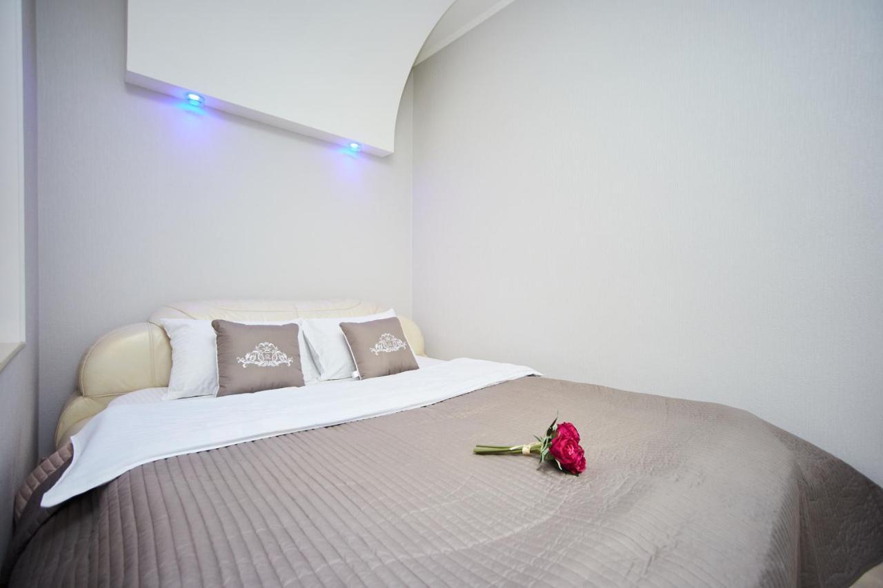 Apartment Grecheskie Odessa Esterno foto