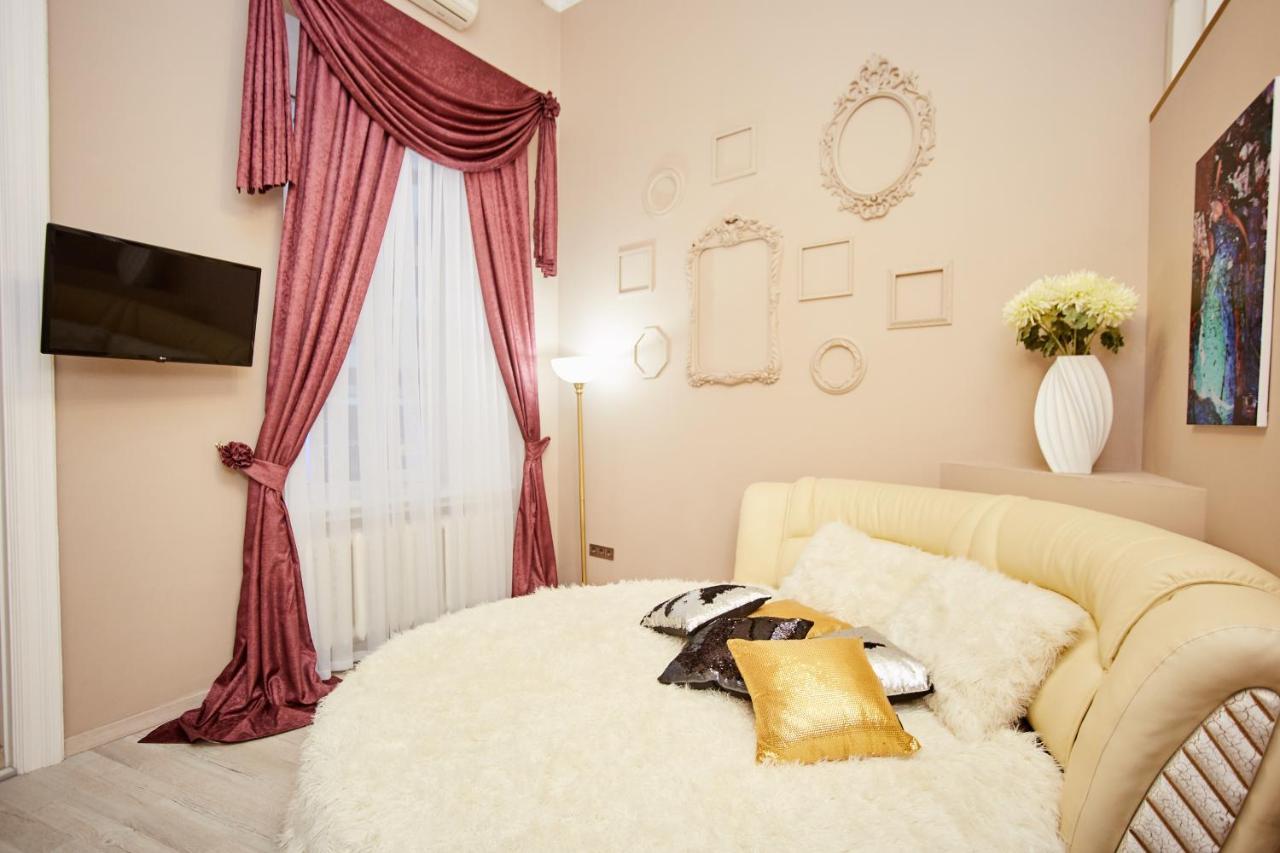 Apartment Grecheskie Odessa Esterno foto