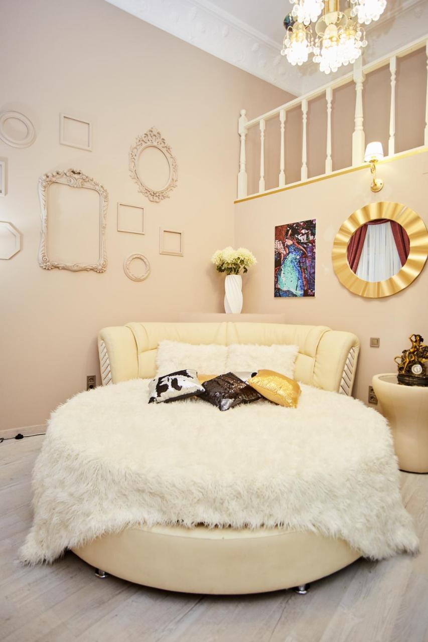 Apartment Grecheskie Odessa Esterno foto