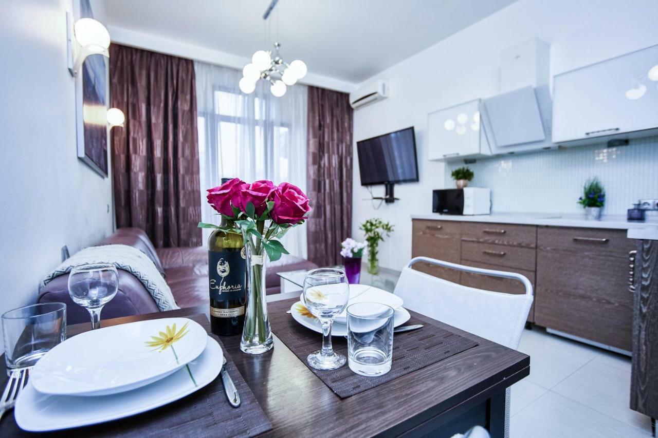 Apartment Grecheskie Odessa Esterno foto