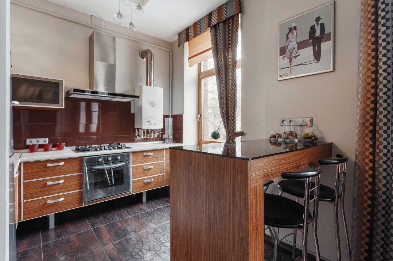 Apartment Grecheskie Odessa Esterno foto