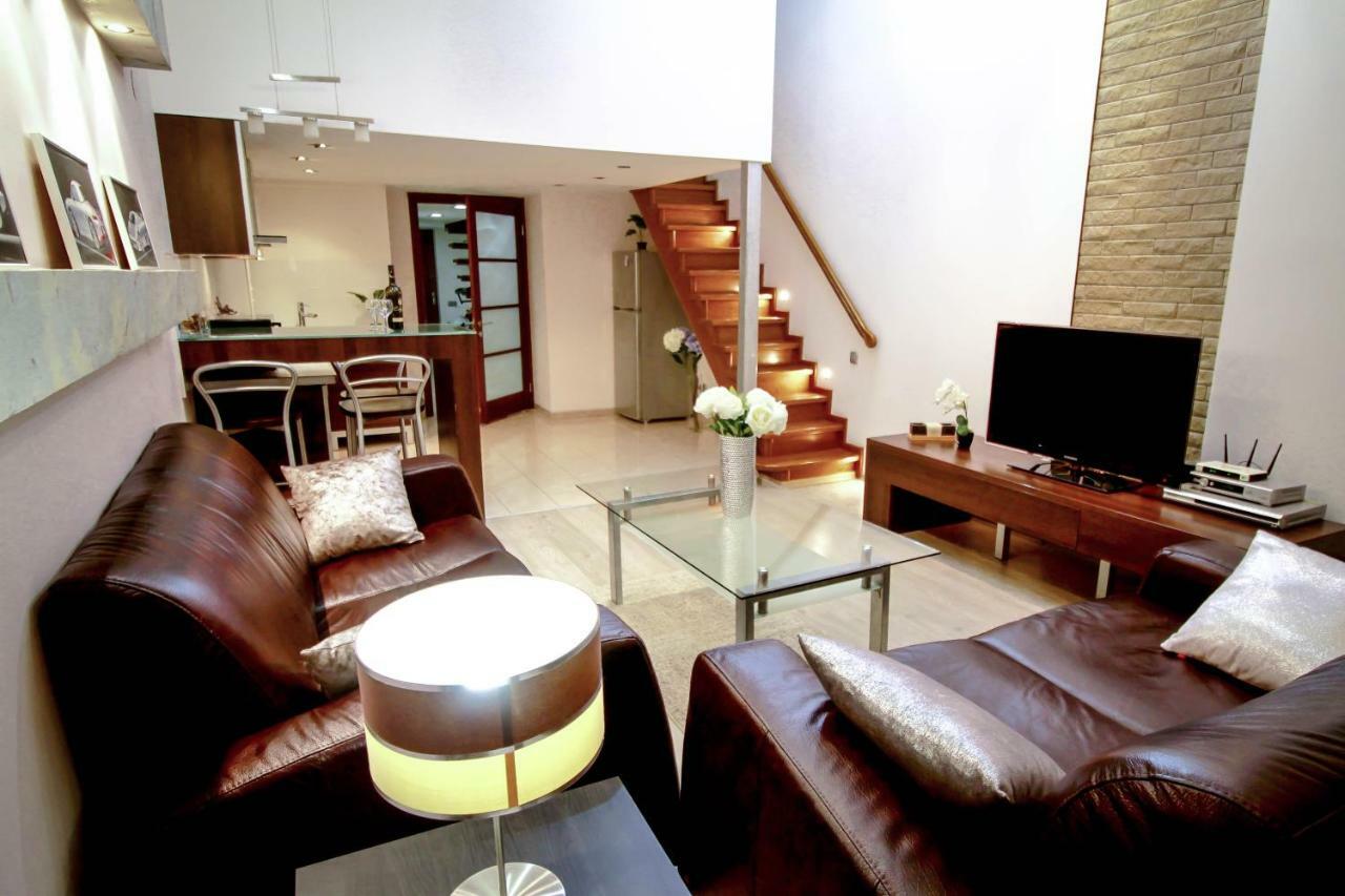 Apartment Grecheskie Odessa Esterno foto